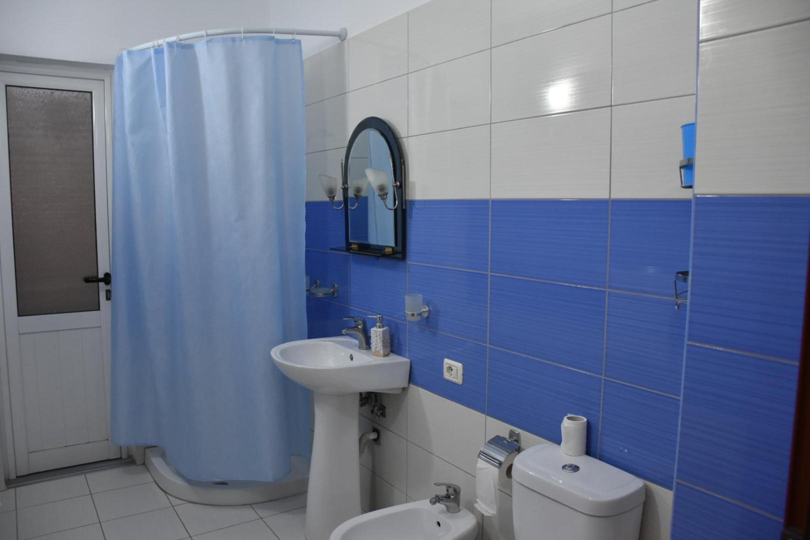 Leo Apartment Пермети Экстерьер фото